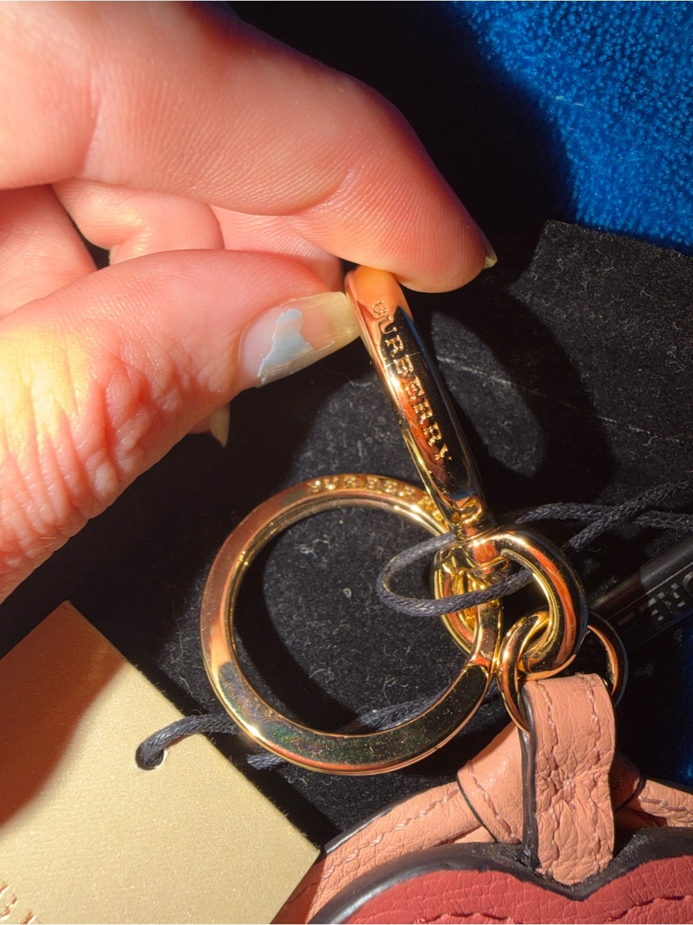 New authentic burberry bag charm - Picture 3 of 4